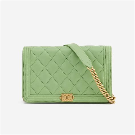 chanel boy wallet green